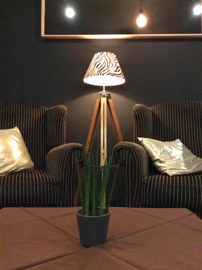 Boutique Hotel Butler Zuienkerke Bagian luar foto