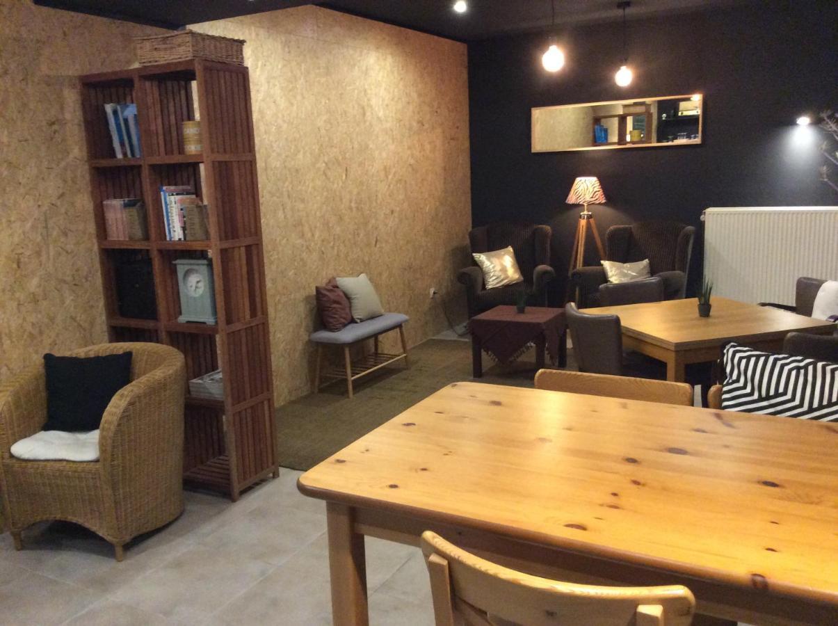 Boutique Hotel Butler Zuienkerke Bagian luar foto